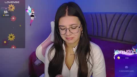 Emma online show from December 3, 4:36 am