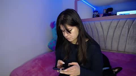 Emma online show from February 5, 2:29 am