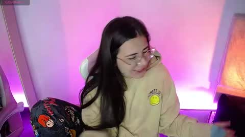 Emma online show from October 7, 1:03 am