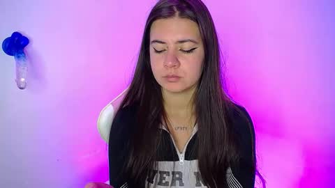 Emma online show from November 9, 6:12 am