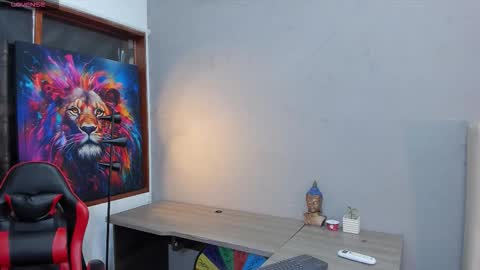 Snapshot of stephane_rouss chatting on October 17, 7:49 pm Stephane Rouss online show from October 17, 7:49 pm