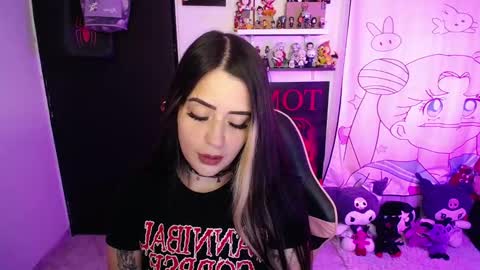 Snapshot of stephani_rousso chatting on February 26, 11:04 pm joha cosmo online show from February 26, 11:04 pm