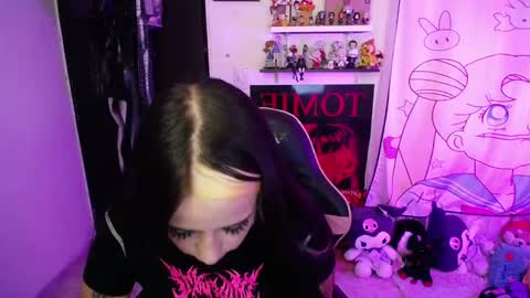 Snapshot of stephani_rousso chatting on March 15, 10:49 pm joha cosmo online show from March 15, 10:49 pm