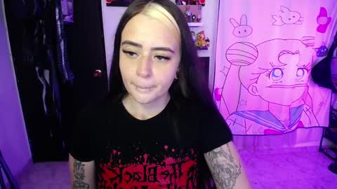 Snapshot of stephani_rousso chatting on March 21, 11:19 pm joha cosmo online show from March 21, 11:19 pm
