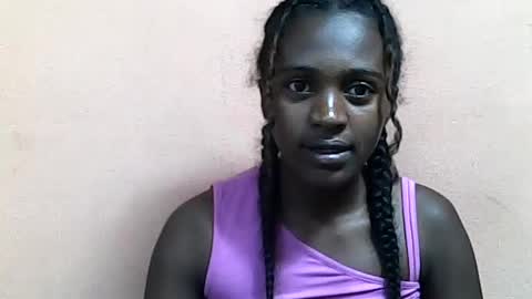 stephania12112343 online show from July 31, 9:30 am