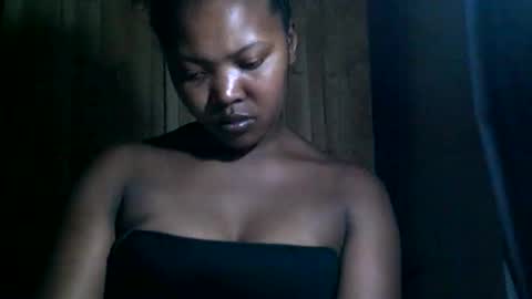 Snapshot of stephanie172 chatting on November 10, 2:49 pm stephanie172 online show from November 10, 2:49 pm