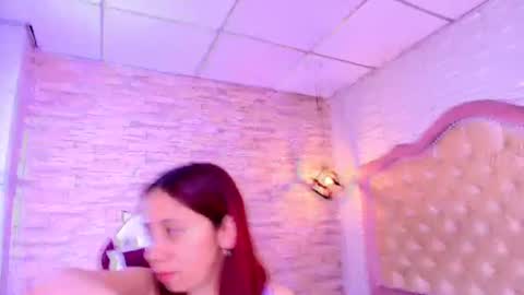 Snapshot of stephaniesun_ chatting on August 1, 12:37 pm Stephaniesun online show from August 1, 12:37 pm