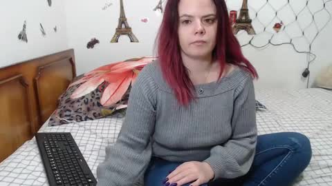 Snapshot of stephaniewild chatting on February 4, 11:05 am Stephanie online show from February 4, 11:05 am