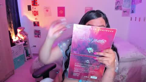 Snapshot of stephanifox chatting on December 28, 10:34 pm Stephanie online show from December 28, 10:34 pm