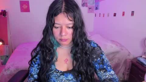 Snapshot of stephanifox chatting on January 13, 2:07 am Stephanie online show from January 13, 2:07 am