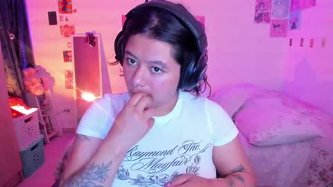 Snapshot of stephanifox chatting on January 16, 2:41 am Stephanie online show from January 16, 2:41 am