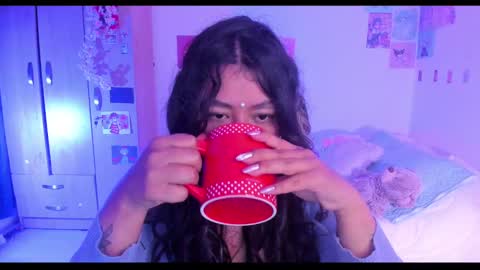 Snapshot of stephanifox chatting on February 18, 2:16 am Stephanie online show from February 18, 2:16 am