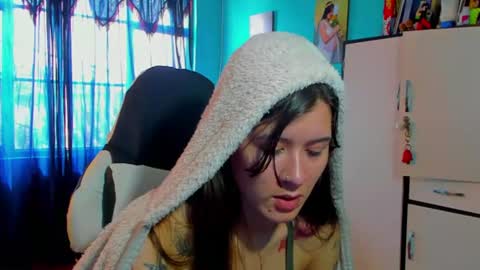 Stephany  independient model  online show from June 12, 1:32 pm