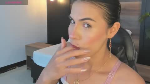 Snapshot of stephanya_ chatting on February 20, 7:36 pm S T E P H A N Y A online show from February 20, 7:36 pm