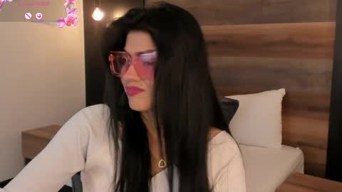 Snapshot of stephanya_ chatting on April 23, 8:00 pm S T E P H A N Y A online show from April 23, 8:00 pm