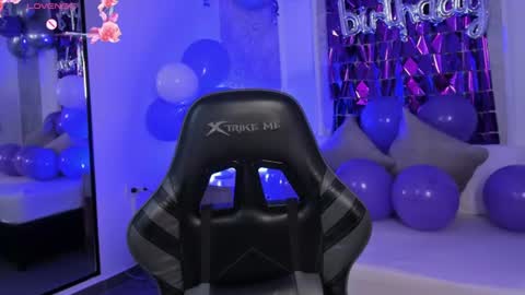 Snapshot of stephanya_ chatting on July 27, 6:26 pm S T E P H A N Y A online show from July 27, 6:26 pm