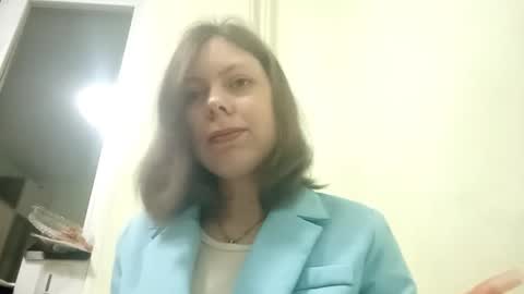 Snapshot of stephanyfuerte chatting on December 3, 5:44 pm Jessica online show from December 3, 5:44 pm