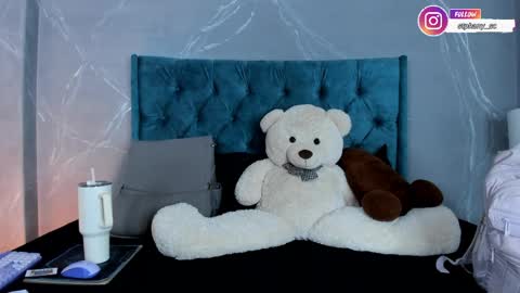 Snapshot of stephanysc chatting on April 16, 12:11 am Stefanny online show from April 16, 12:11 am