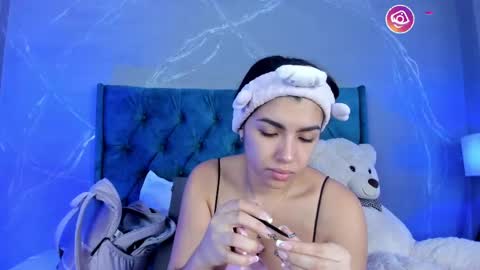 Snapshot of stephanysc chatting on April 19, 2:00 am Stefanny online show from April 19, 2:00 am