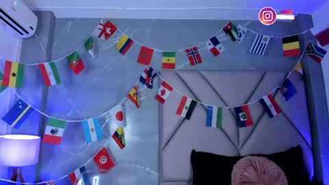 Stefanny online show from July 1, 1:40 am