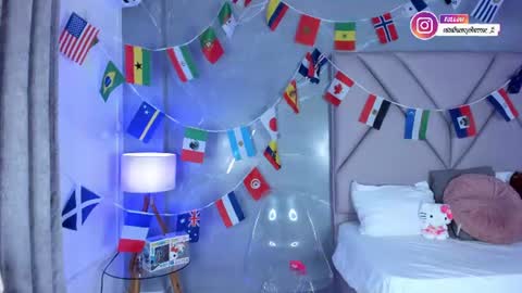 Stefanny online show from July 17, 1:56 am