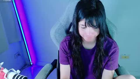 Snapshot of stephybrown chatting on June 10, 8:41 pm stephy online show from June 10, 8:41 pm