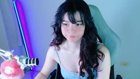 Snapshot of stephybrown chatting on June 13, 5:11 pm stephy online show from June 13, 5:11 pm