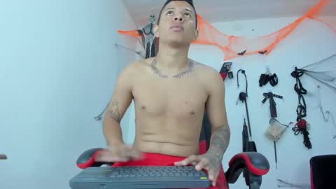 Steven online show from November 2, 11:56 am