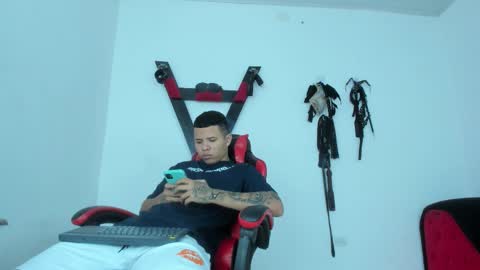 Steven online show from January 6, 11:36 am