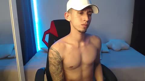 steven online show from February 28, 4:54 am