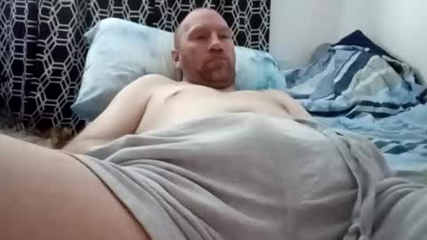 Snapshot of steversonadam0 chatting on April 23, 2:13 am AA online show from April 23, 2:13 am
