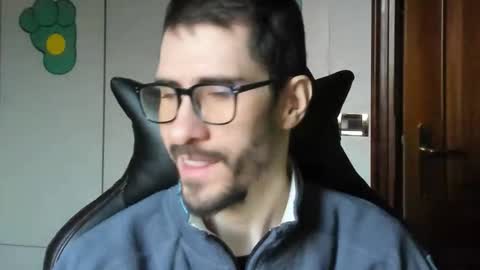 Snapshot of stevex870 chatting on November 22, 3:33 pm Steve online show from November 22, 3:33 pm