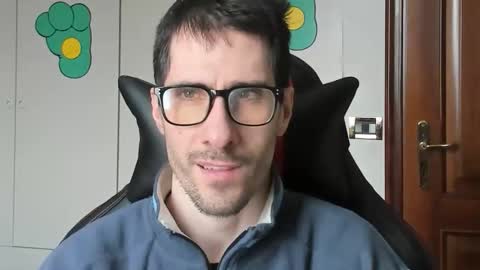 Snapshot of stevex870 chatting on November 30, 12:42 pm Steve online show from November 30, 12:42 pm