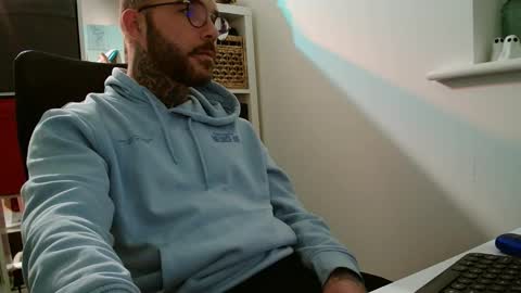 stevie_rae online show from November 9, 5:11 pm