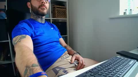 stevie_rae online show from November 11, 9:09 am