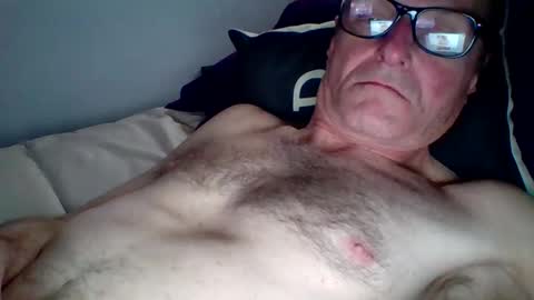 steviehard7 online show from January 14, 6:34 am