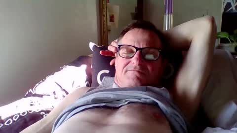 steviehard7 online show from January 16, 10:02 pm