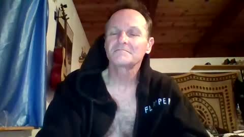 steviehard7 online show from February 25, 5:52 am