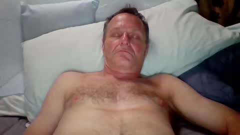 steviehard7 online show from October 13, 8:58 am