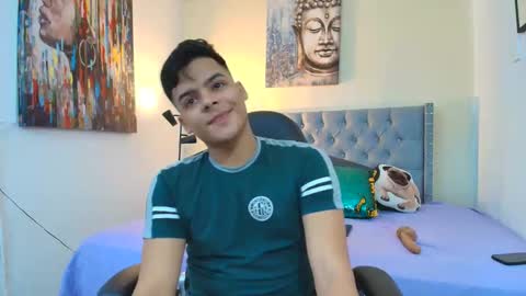 Snapshot of stewart_mateo_ chatting on September 13, 3:06 am stewart online show from September 13, 3:06 am