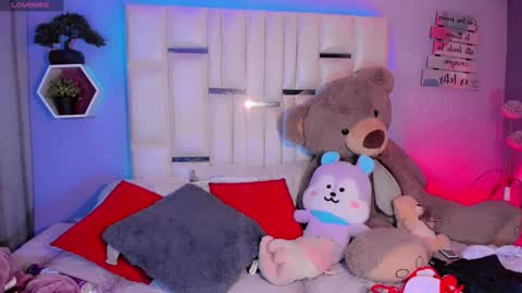 Steisee Reyes online show from November 14, 8:24 am