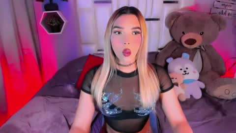 Snapshot of steyseequeen chatting on May 6, 5:57 am Steisee Reyes online show from May 6, 5:57 am