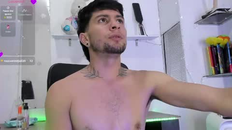 Manuel online show from May 21, 7:43 pm