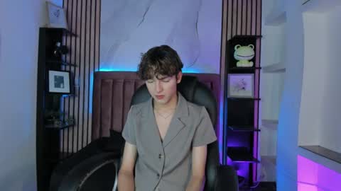Sthepano  online show from July 26, 3:58 am