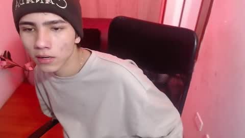 Stich online show from February 20, 1:00 pm