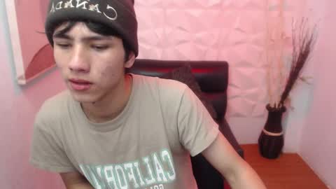 Stich online show from March 4, 3:56 am