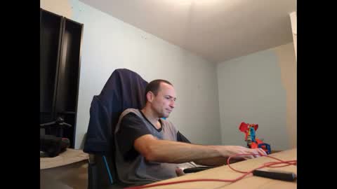 stickolive1 online show from October 1, 10:38 pm