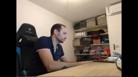 stickolive1 online show from June 7, 10:02 pm