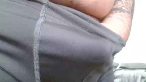 Stiffy online show from April 7, 8:20 pm