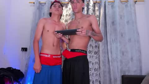 Snapshot of stiiveen_24cm chatting on March 5, 3:46 am Stiven brendan online show from March 5, 3:46 am